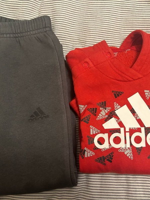 Παιδική φόρμα Adidas μεταχειρισμένη για 2-3 ετών, κόκκινη και γκρι