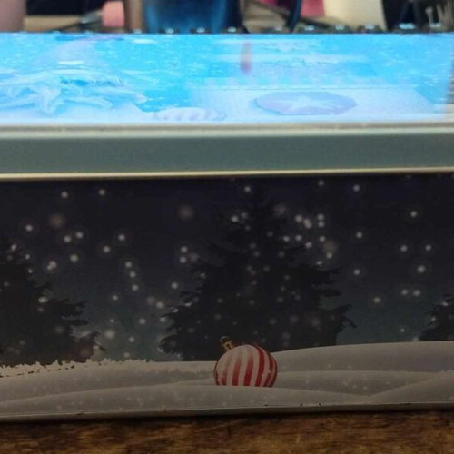 Christmas decorative tin box like new
