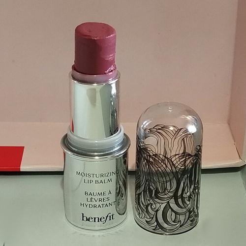Benefit Moisturising Lip Balm like new