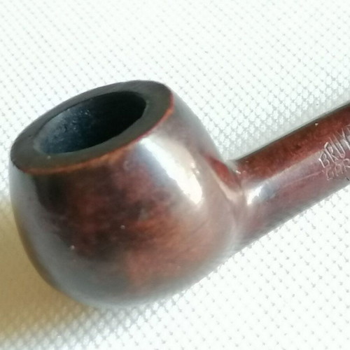 Vintage Bruyere Garantie collectible smoking pipe used