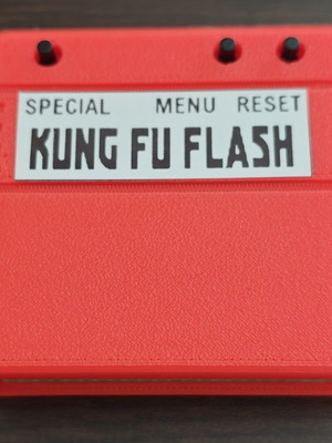 C64/128 Kung Fu Flash rev 2 cartridge new with 16Gb card