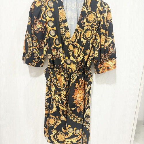 Short dress black with yellow details like new, size S