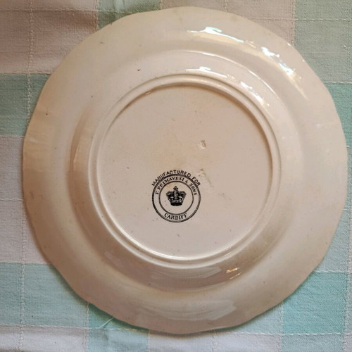 Acropolis decorative plate like new, English 1880 design