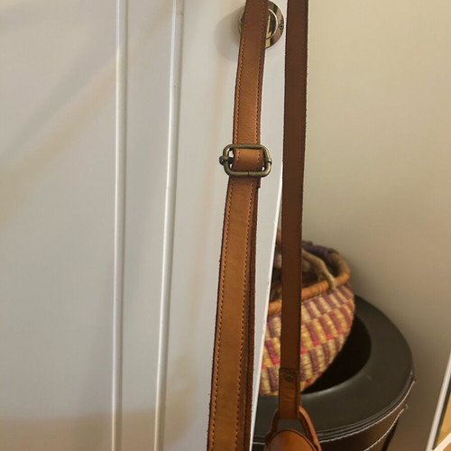 Italian leather bag Vera Pelle like new, brown orange