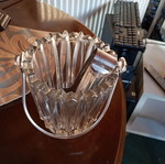 Ice bucket with tongs like new