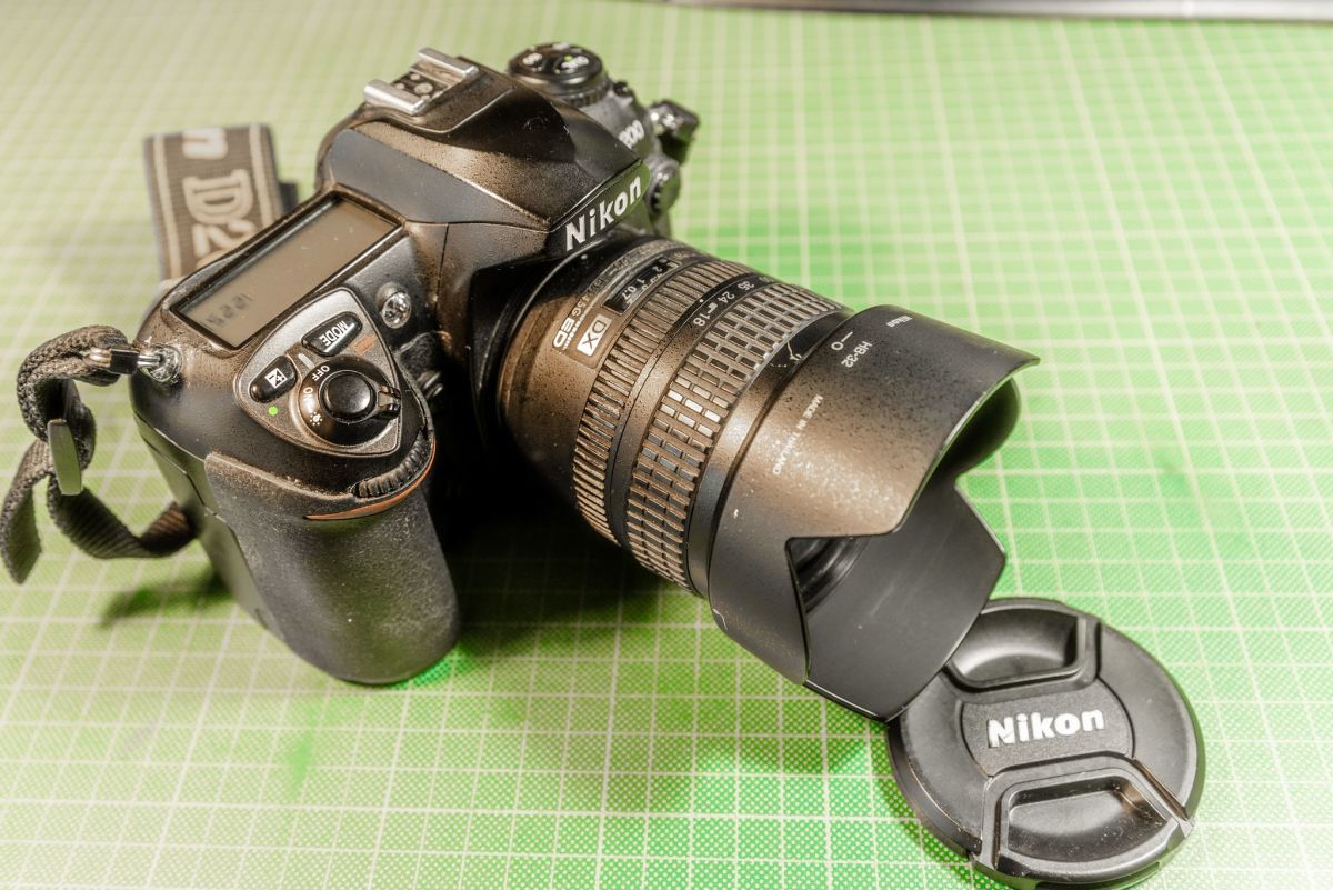 Nikon 18-70mm - D200 with com DX : f⁄3.5-4.5G 220,00 € f⁄3.5-4.5