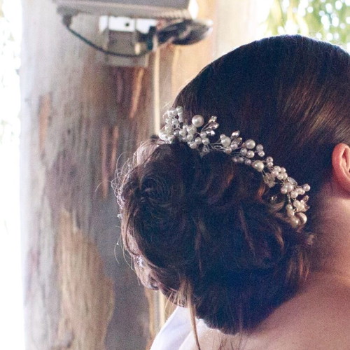 Bridal hair accessory like new, white and silver