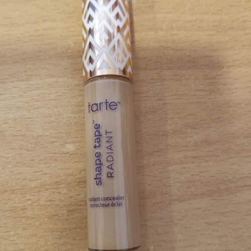 Tarte Shape Tape Radiant concealer