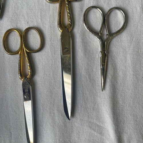 Zwilling J. A. Henckels antique scissors set of 4 in leather case used