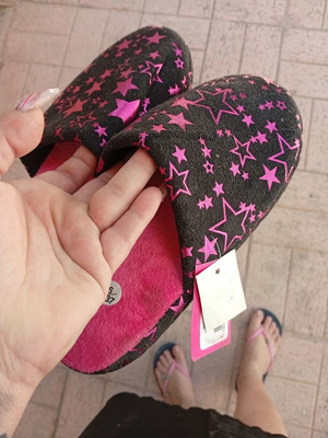 Slippers new, size 37, black and pink