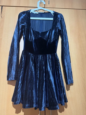 Arpyes dress blue size Medium like new