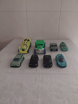 Αμαξάκια Hotwheels μεταχειρισμένα, σετ 8 τεμαχίων