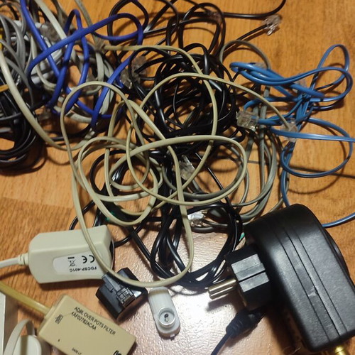 Lot of cables like new for computers, networks and telephony