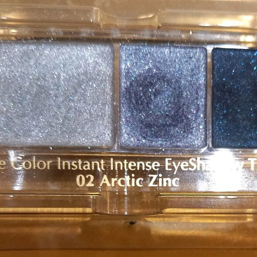 Pure Color Instant Intense EyeShadow Trio 02 Arctic Zinc used eyeshadow
