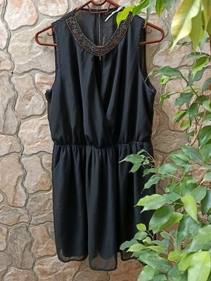 Zara muslin wrap dress black like new, size large