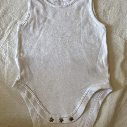 Baby boy shorts and sleeveless tops set used, 12-18 months
