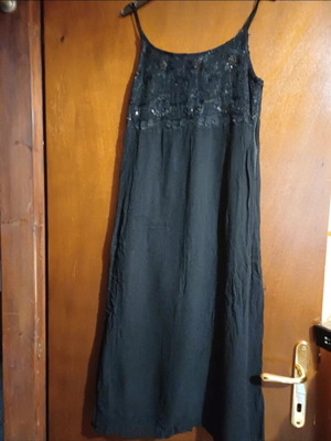 Midi dress Babyono black used with side zipper, ideal for M-Large