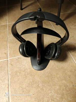 Sony Cordless stereo headphones MDR-IF330R like new
