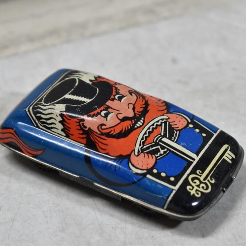 Tin wind-up toy car used, retro 50s