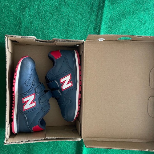 New Balance baby shoes used, blue with red, size 22.5