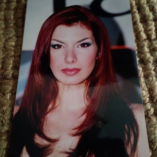 Marina Tsintikidou Authentic Photo like new, 13.2 x 20.2 cm, model