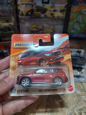Matchbox 2022 Infiniti QX80 toy car