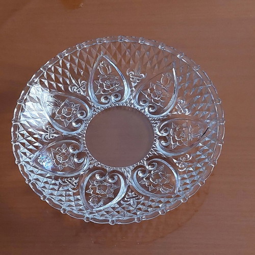 Vintage KIG Malaysia Roses & Hearts Fruit Bowl mint condition