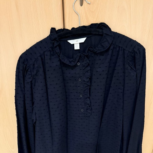 H&M blouse with embossed polka dots new, black, size S