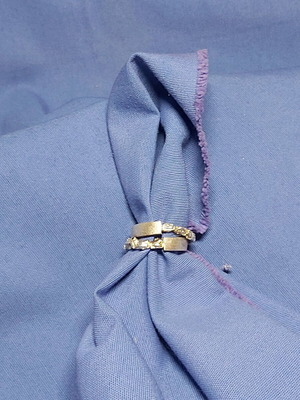 Women's silver ring unique, like new