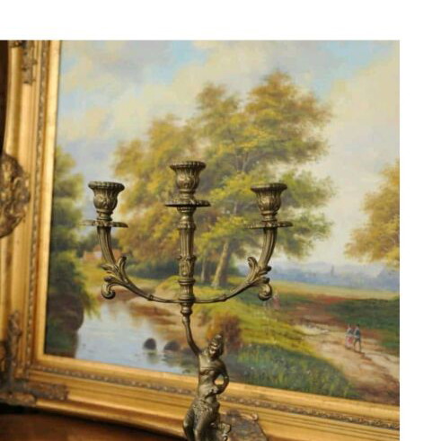 Donna brass candlesticks like new, set of 2
