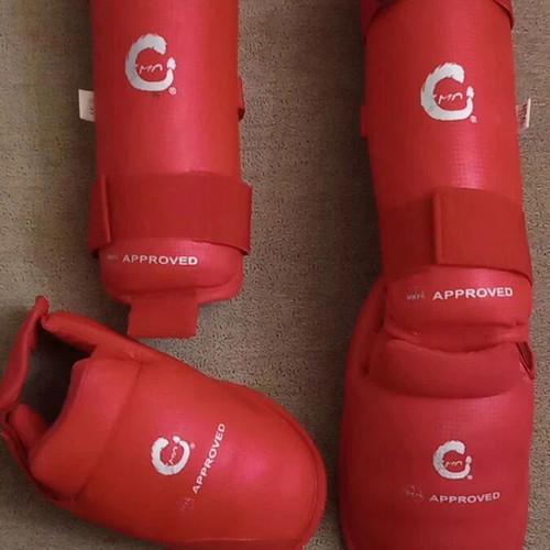 Karate Epikalamides Koutoupie WKF style red like new