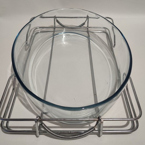 Marinex Glass Oven Dish with Metal Base like new, 35x23 cm