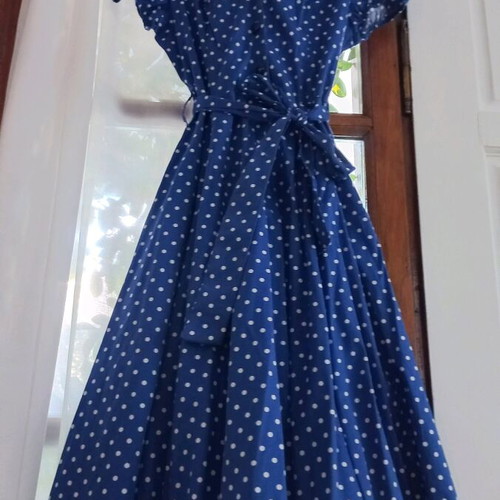 Hearts & Roses dress new, blue and white polka dot, size S