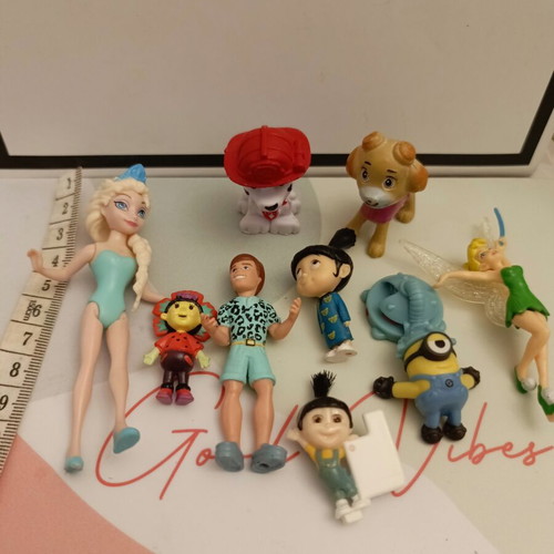 Mini Figures bundle like new, set of 9 with Paw Patrol, Frozen, Minions, Barbie Ken