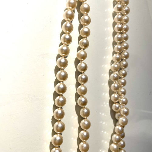 Pearl necklace long like new