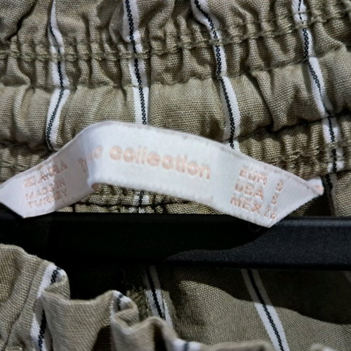 Pants with small defect on belt fabric, comfortable and light