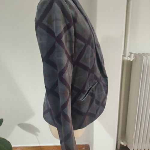 Axel Soft Jacket With Geometric Pattern Size M Like New