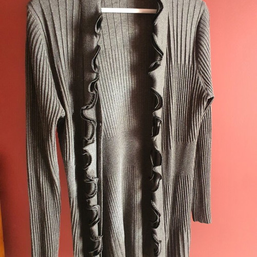 Cardigan with ruffles like new, dark gray and black details, size XL