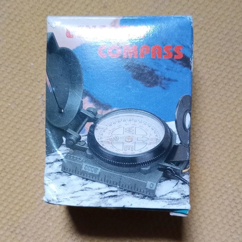 Military Type Compass like new