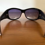 Authentic women's sunglasses Vogue with their case