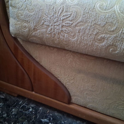 Living room set with two-seater sofa and two single armchairs like new