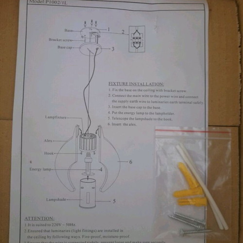 Plexiglass ceiling light like new