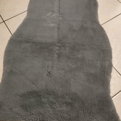 Fur rug throw used 90 cm