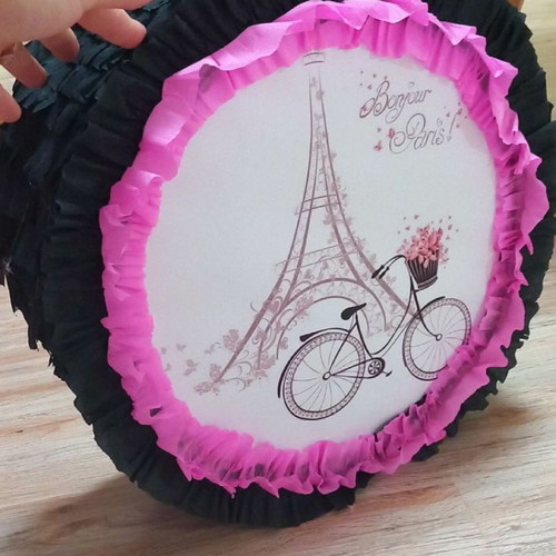 Pinata Girls Paris New With Filling Door