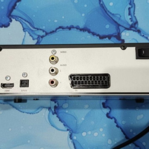 Digitalb HD Satellite used, no HDMI cable or card