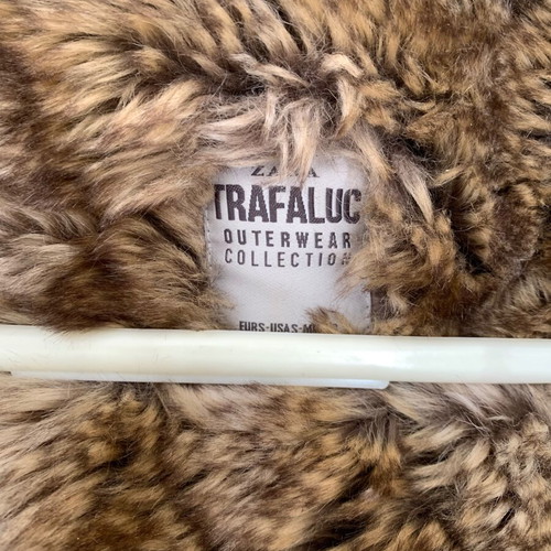Zara coat used, brown and beige, size S