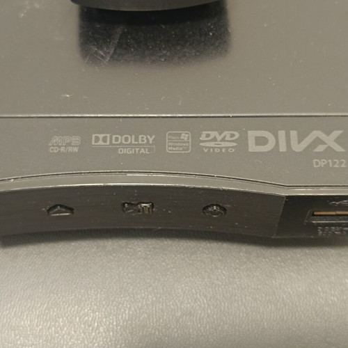 LG DVD Player DP122 used with USB and remote control
