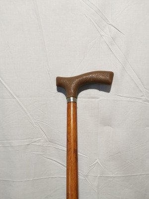 Walking cane light brown used