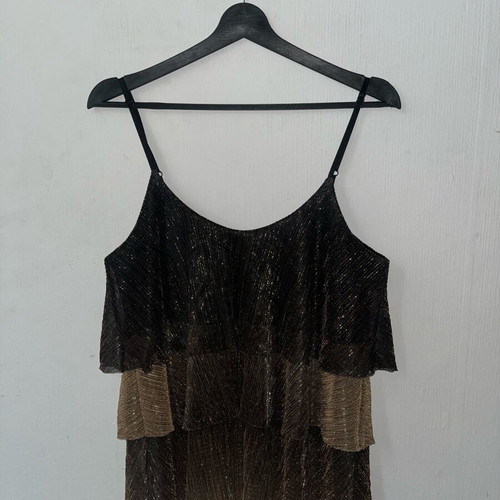JusTop top one size like new, brown and gold