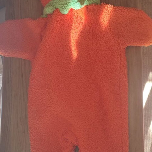 Pumpkin outfit for 3 month old baby like new